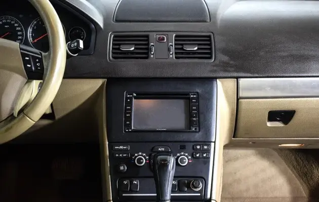 Volvo XC90, фото №6