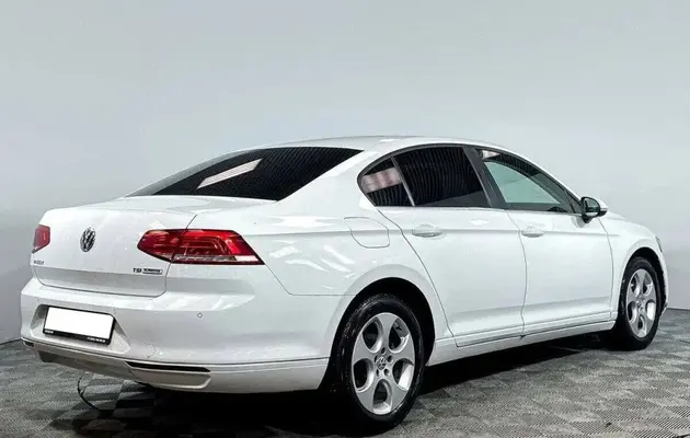 Volkswagen Passat, фото №2
