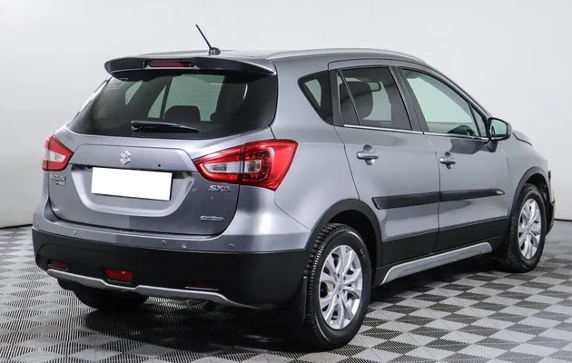 Suzuki SX4, фото №2