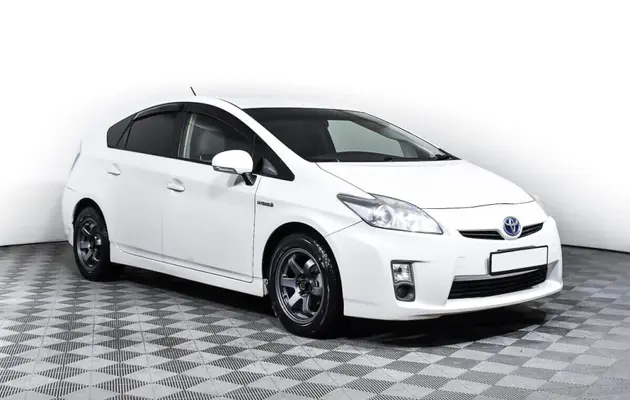 Toyota Prius, фото №3