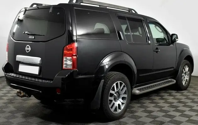 Nissan Pathfinder, фото №2