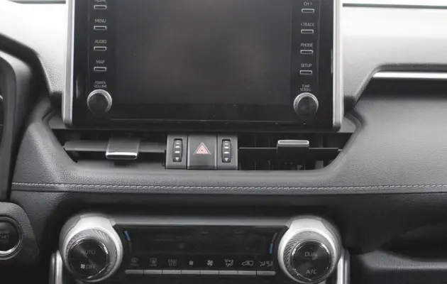 Toyota RAV4, фото №9