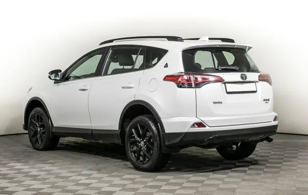 Toyota RAV4, фото №4