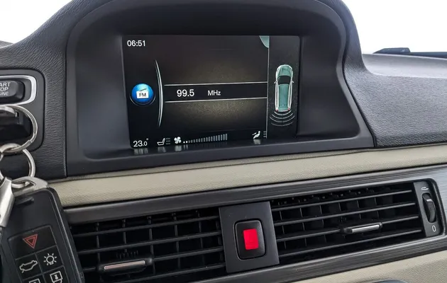 Volvo XC70, фото №10