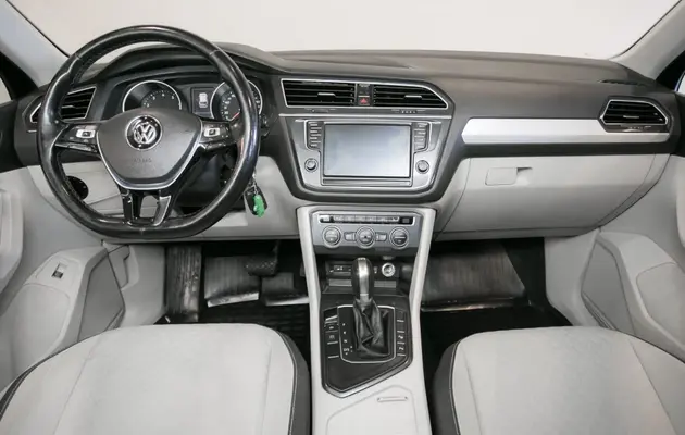 Volkswagen Tiguan, фото №6