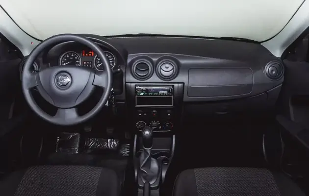 Nissan Almera, фото №5