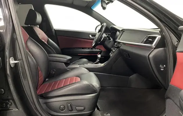 Kia Optima, фото №8