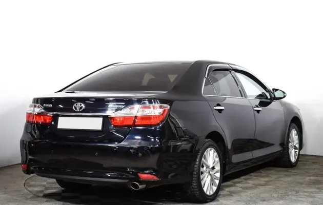 Toyota Camry, фото №2