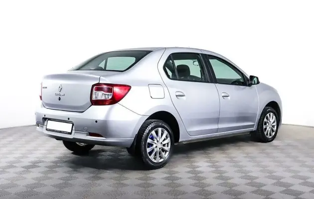 Renault Logan, фото №2