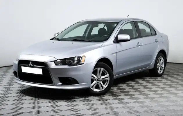 Mitsubishi Lancer, фото №1