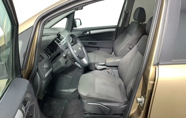 Opel Zafira, фото №6