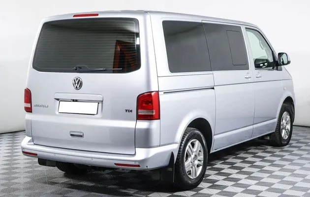 Volkswagen Multivan, фото №2