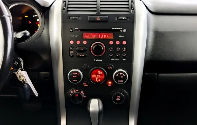 Suzuki Grand Vitara, фото №7