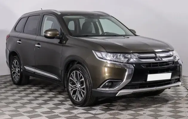 Mitsubishi Outlander, фото №3