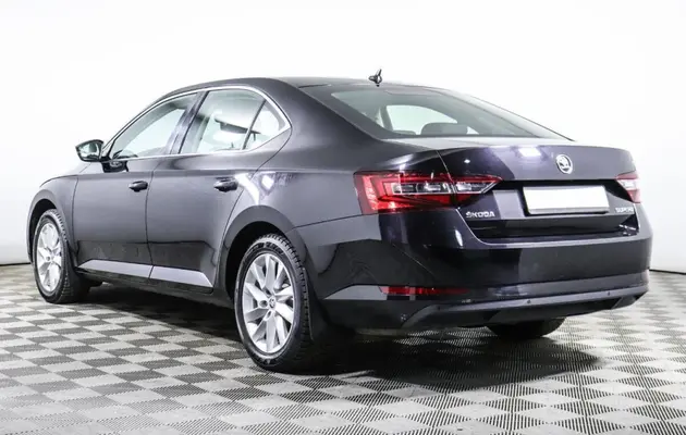 Skoda Superb, фото №4