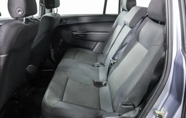 Opel Zafira, фото №8