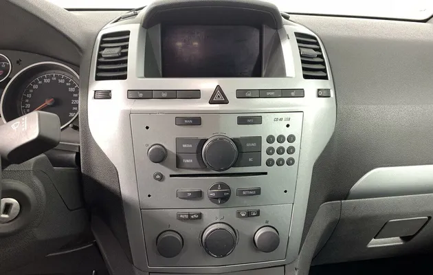Opel Zafira, фото №7