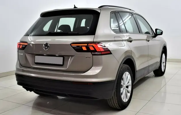 Volkswagen Tiguan, фото №2
