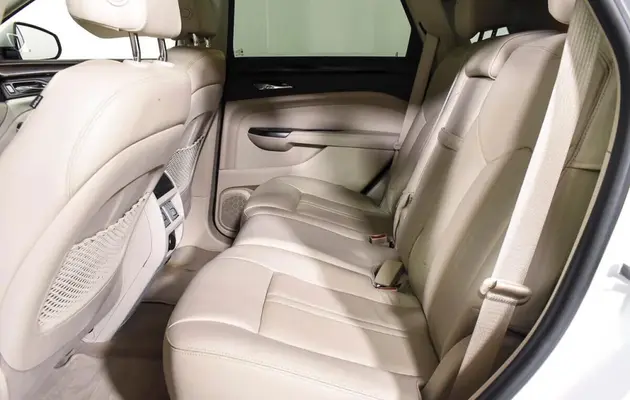 Cadillac SRX, фото №8