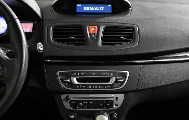 Renault Megane, фото №9