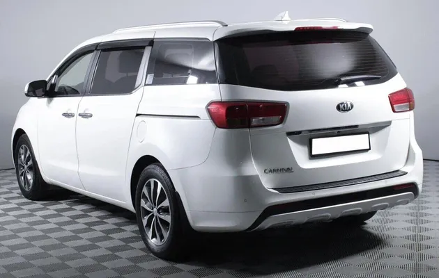 Kia Carnival, фото №4
