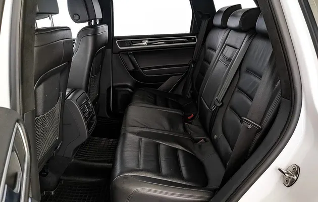 Volkswagen Touareg, фото №9