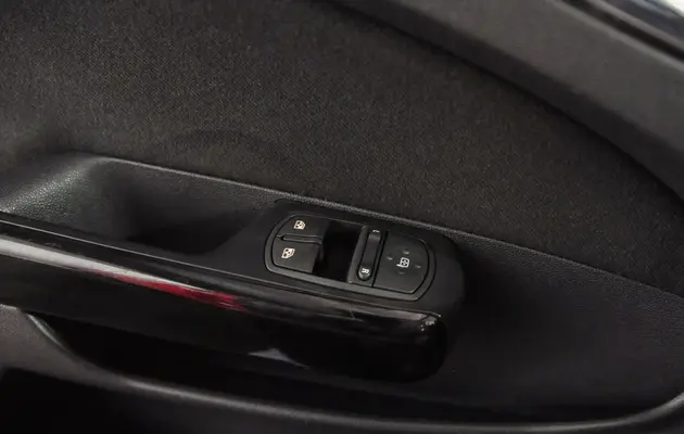 Opel Corsa, фото №9