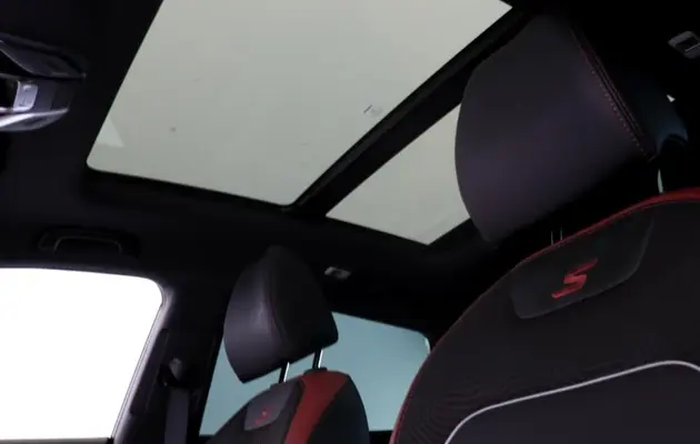 Geely Coolray, фото №9