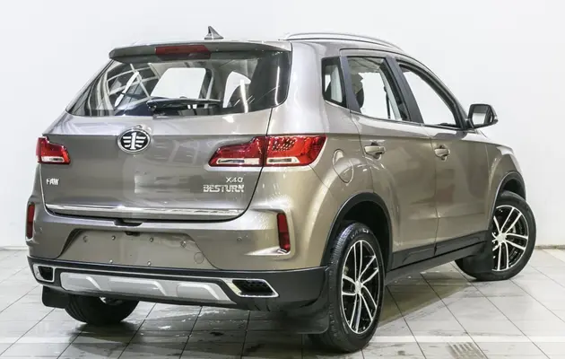 FAW Besturn X40, фото №2