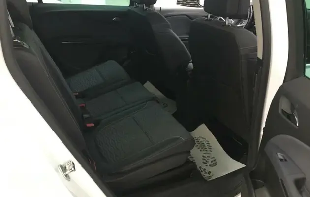 Opel Zafira, фото №10