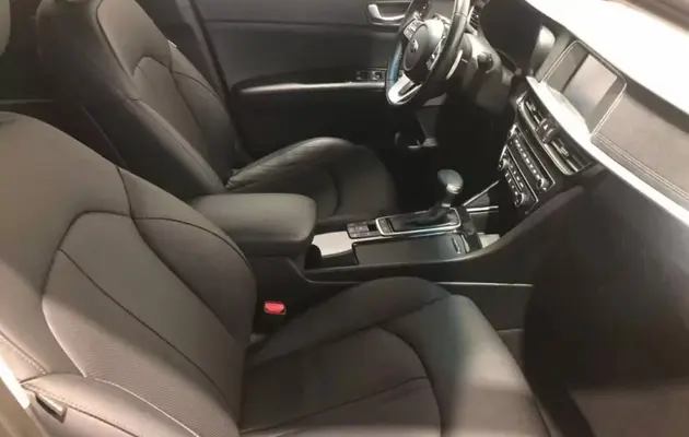 Kia Optima, фото №8