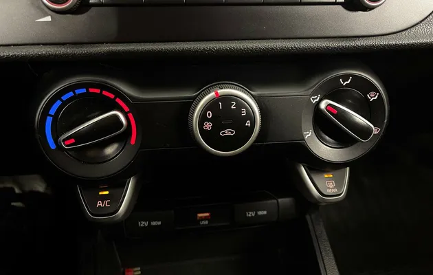 Kia Rio, фото №7