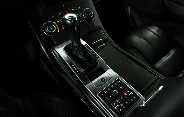 Land Rover Range Rover Sport, фото №8