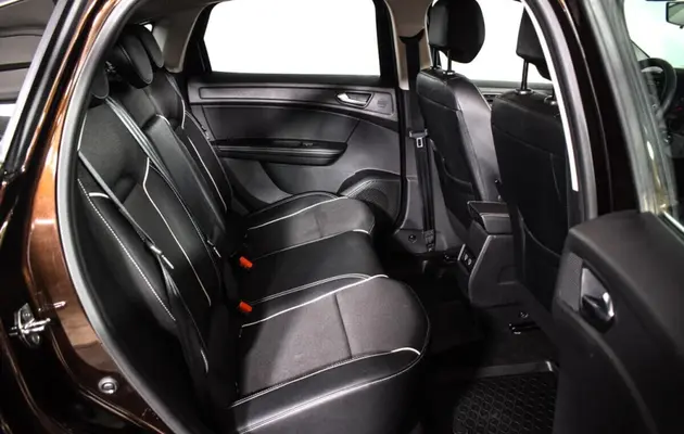 Renault Arkana, фото №7