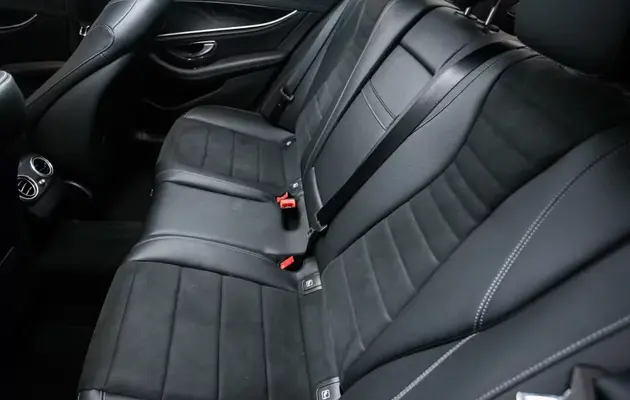 Mercedes-Benz E-Класс, фото №19