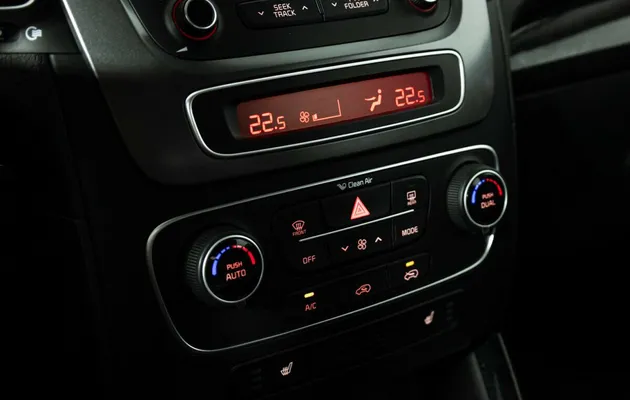 Kia Sorento, фото №8
