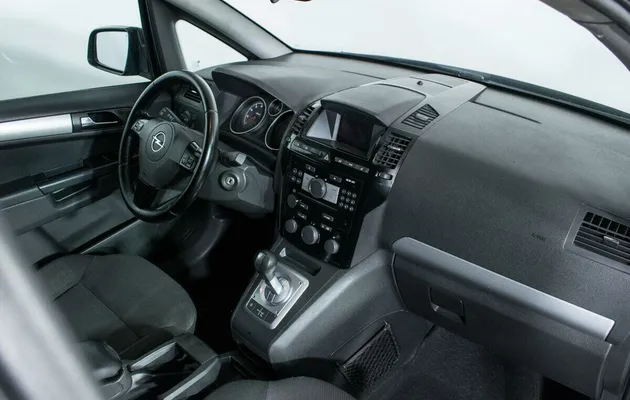 Opel Zafira, фото №7