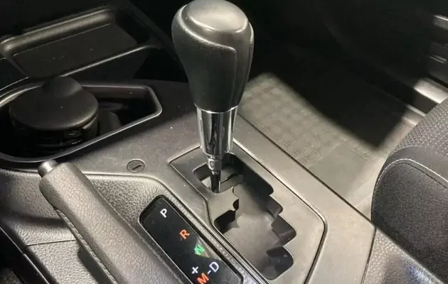 Toyota RAV4, фото №10