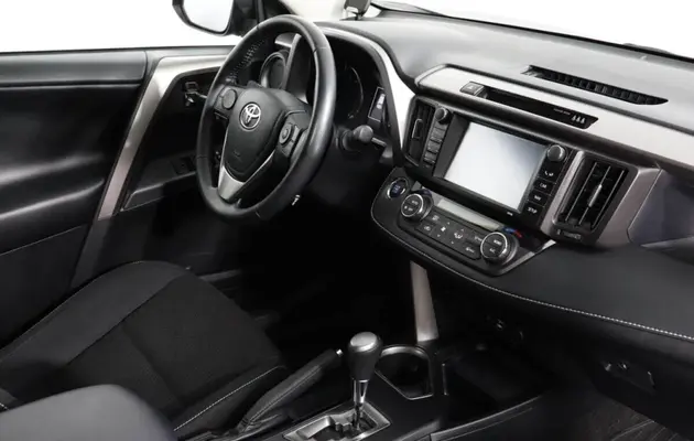 Toyota RAV4, фото №8