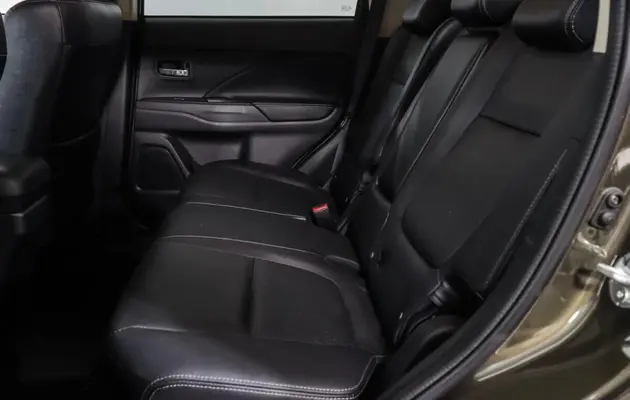 Mitsubishi Outlander, фото №8