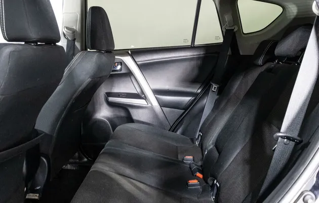 Toyota RAV4, фото №7