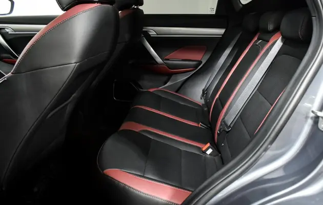 Geely Coolray, фото №10