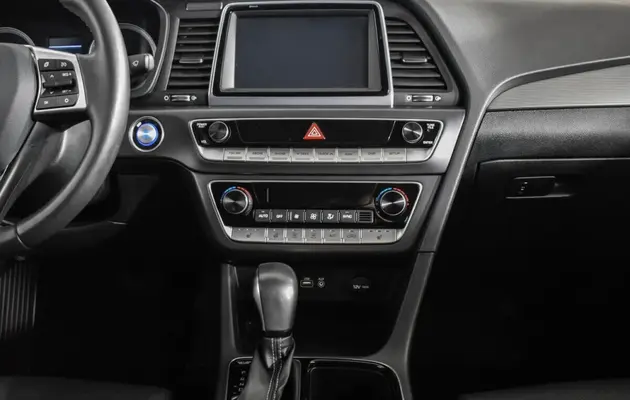 Hyundai Sonata, фото №7