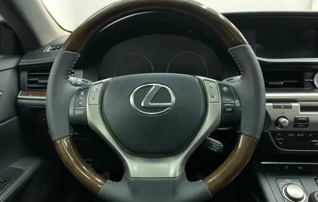 Lexus ES, фото №6