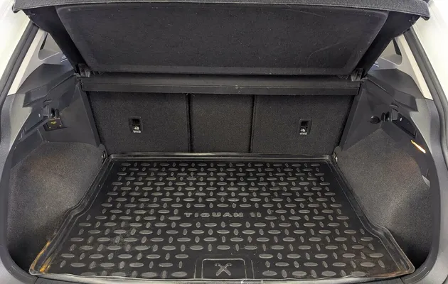 Volkswagen Tiguan, фото №11