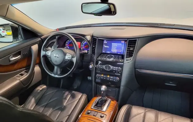 Infiniti FX, фото №5
