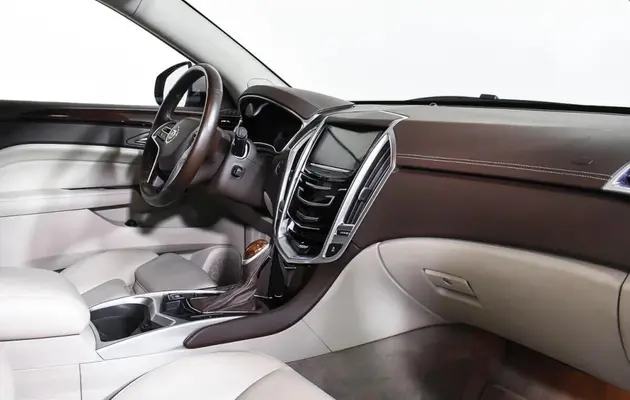 Cadillac SRX, фото №7