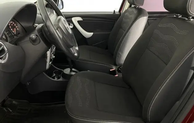 Renault Sandero, фото №8