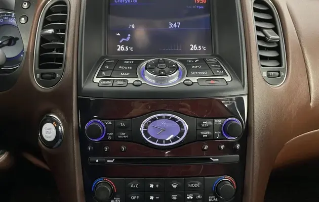Infiniti QX50, фото №10