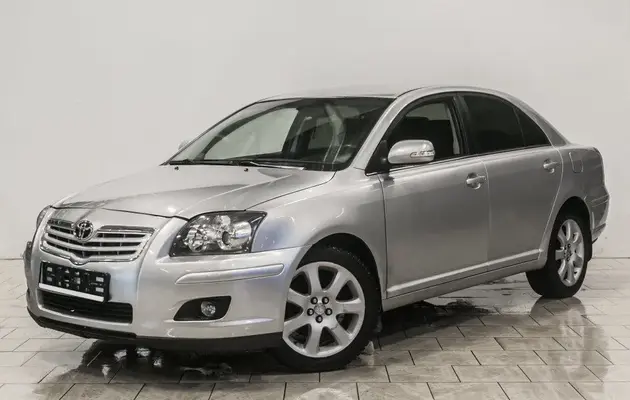 Toyota Avensis, фото №1